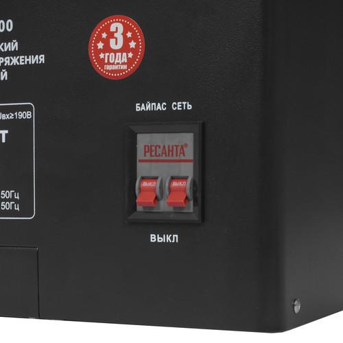 Стабилизатор напряжения Ресанта СПН-13500 — ракурс 4