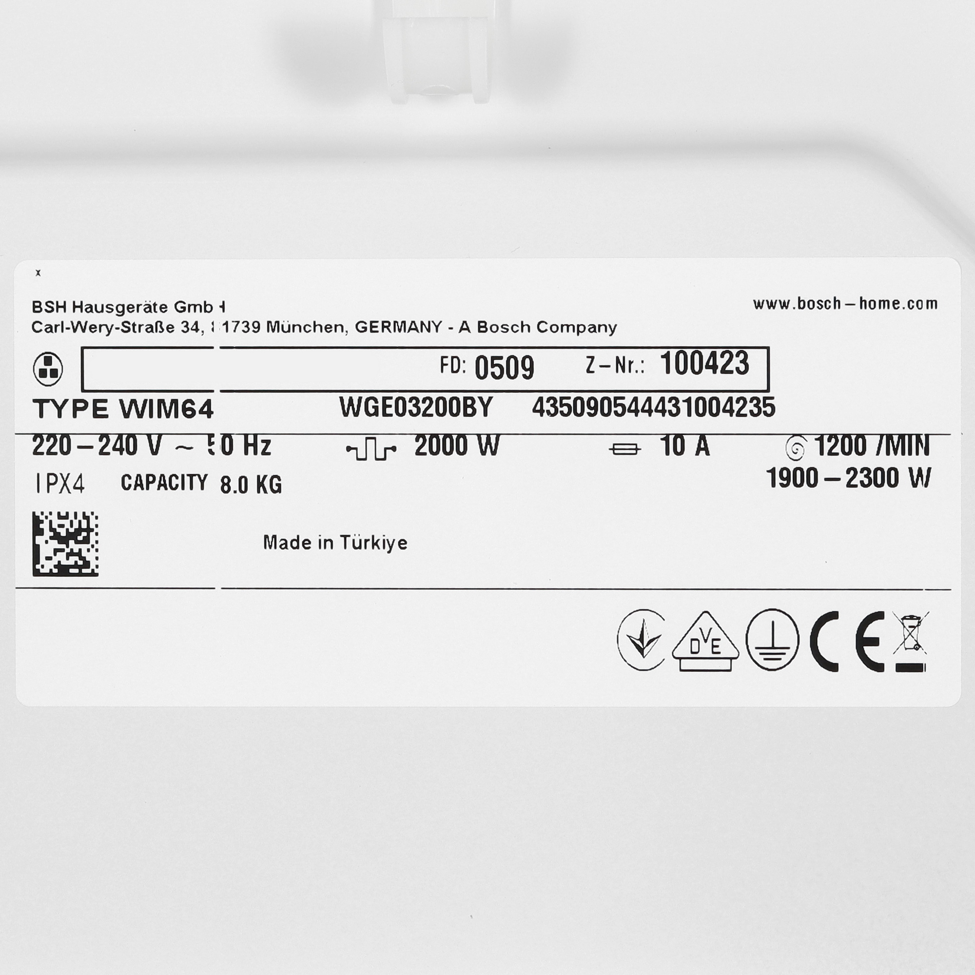 Стиральная машина Bosch WGE03200BY белый