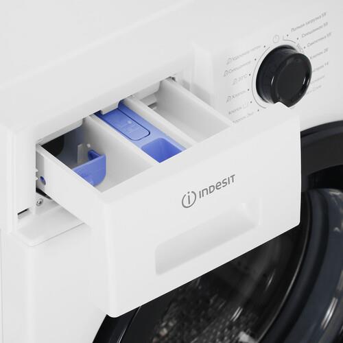 Стиральная машина Indesit ILS3 71291 B белый